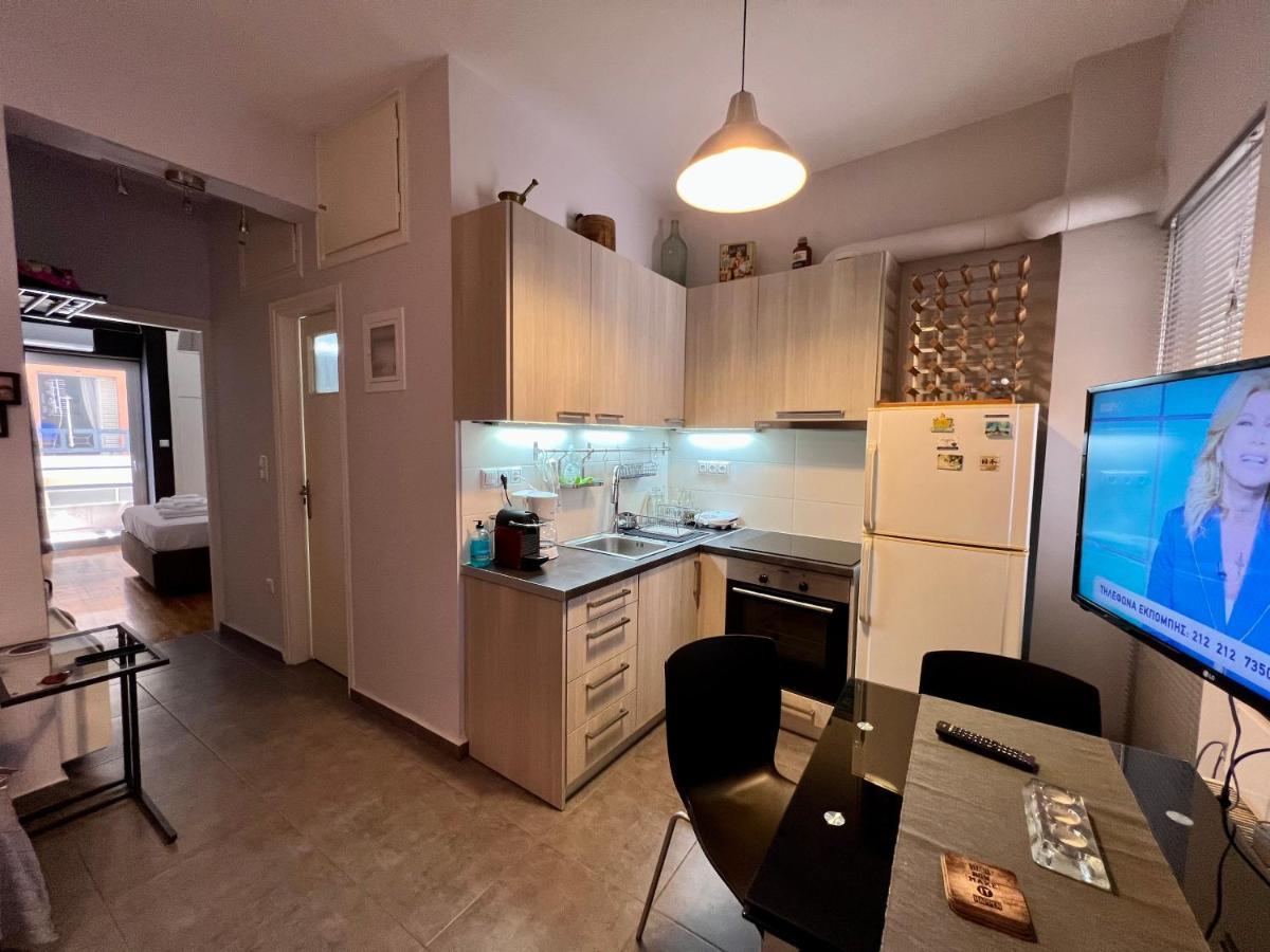 Central Kalamata Cozy Apartment Esterno foto