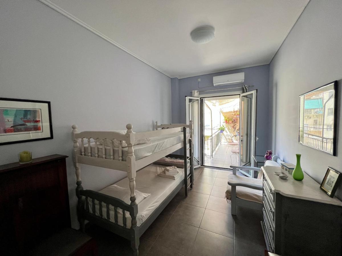Central Kalamata Cozy Apartment Esterno foto