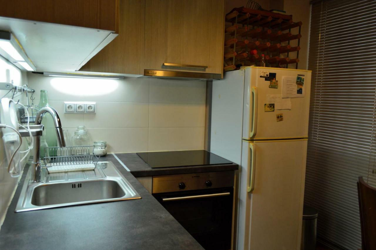 Central Kalamata Cozy Apartment Esterno foto